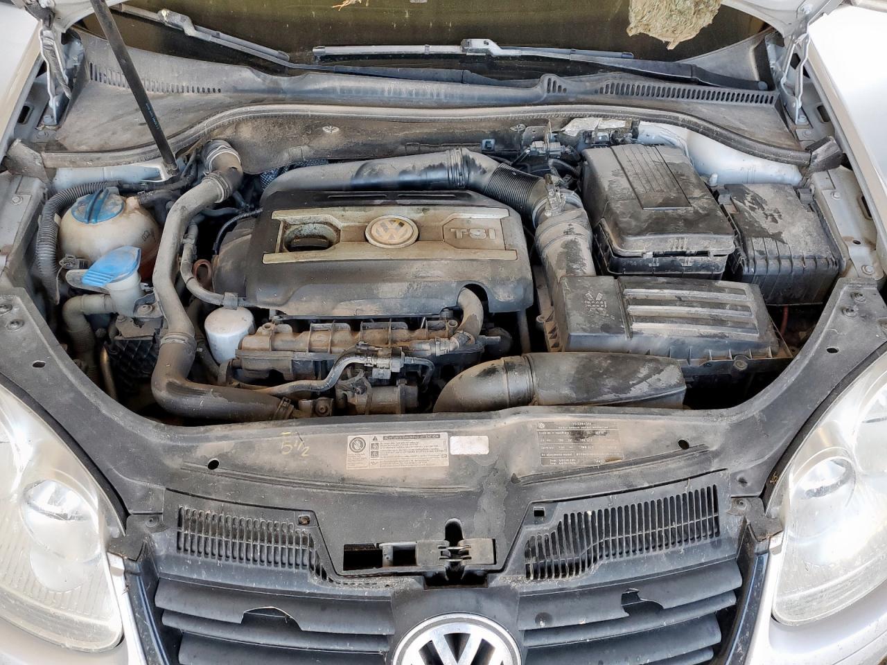 2010 VOLKSWAGEN JETTA