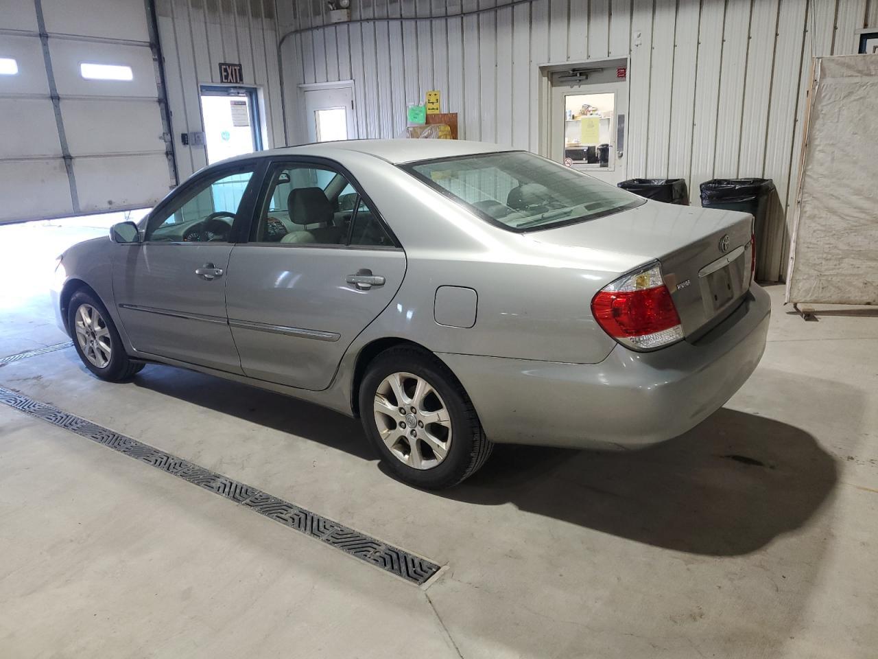2005 TOYOTA CAMRY
