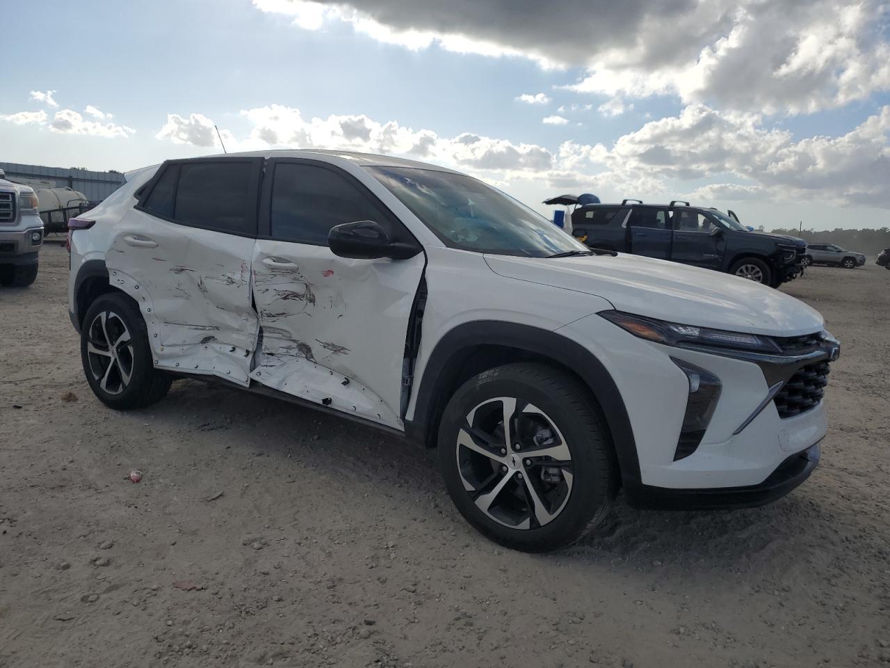 2025 CHEVROLET TRAX