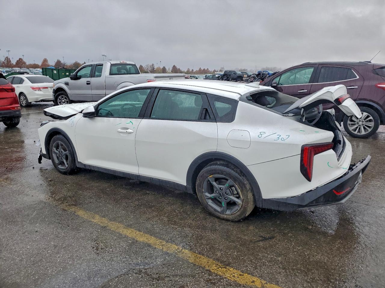 2025 KIA K4