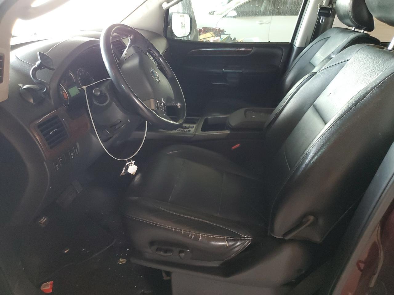 2010 NISSAN Armada