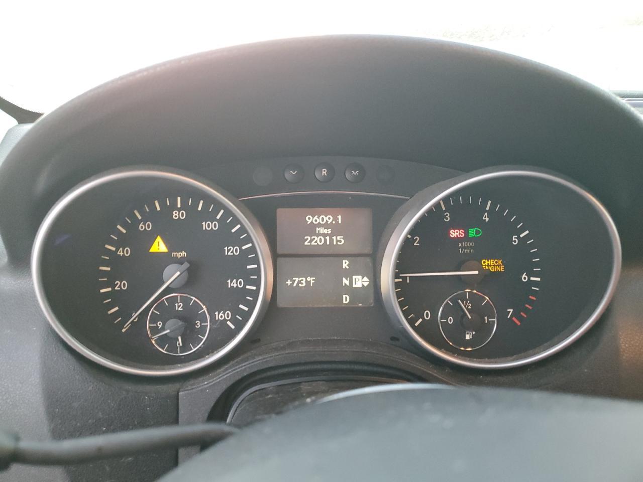 2011 MERCEDES-BENZ ML-Class
