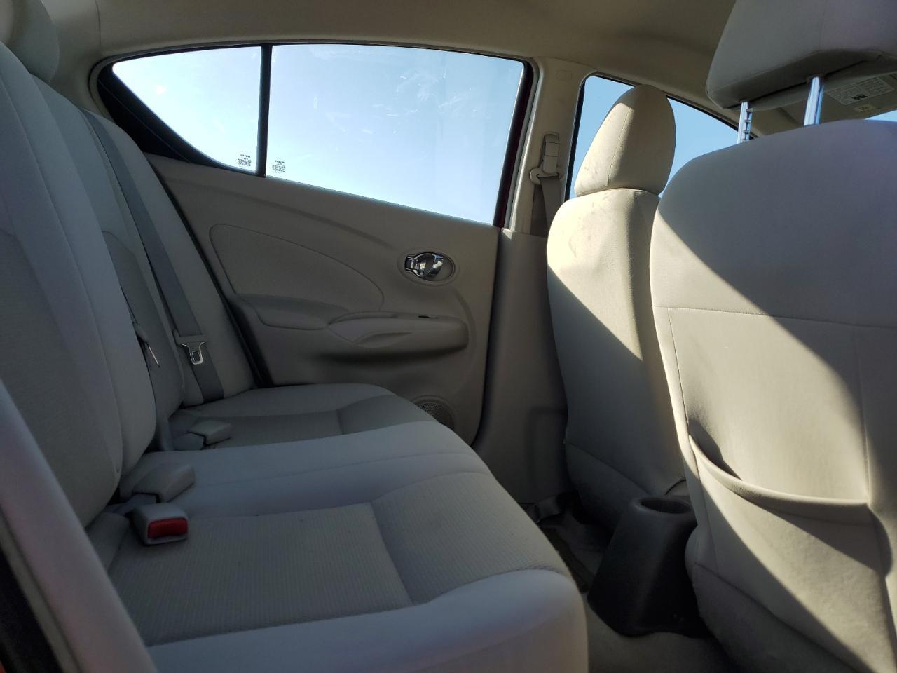 2013 NISSAN VERSA