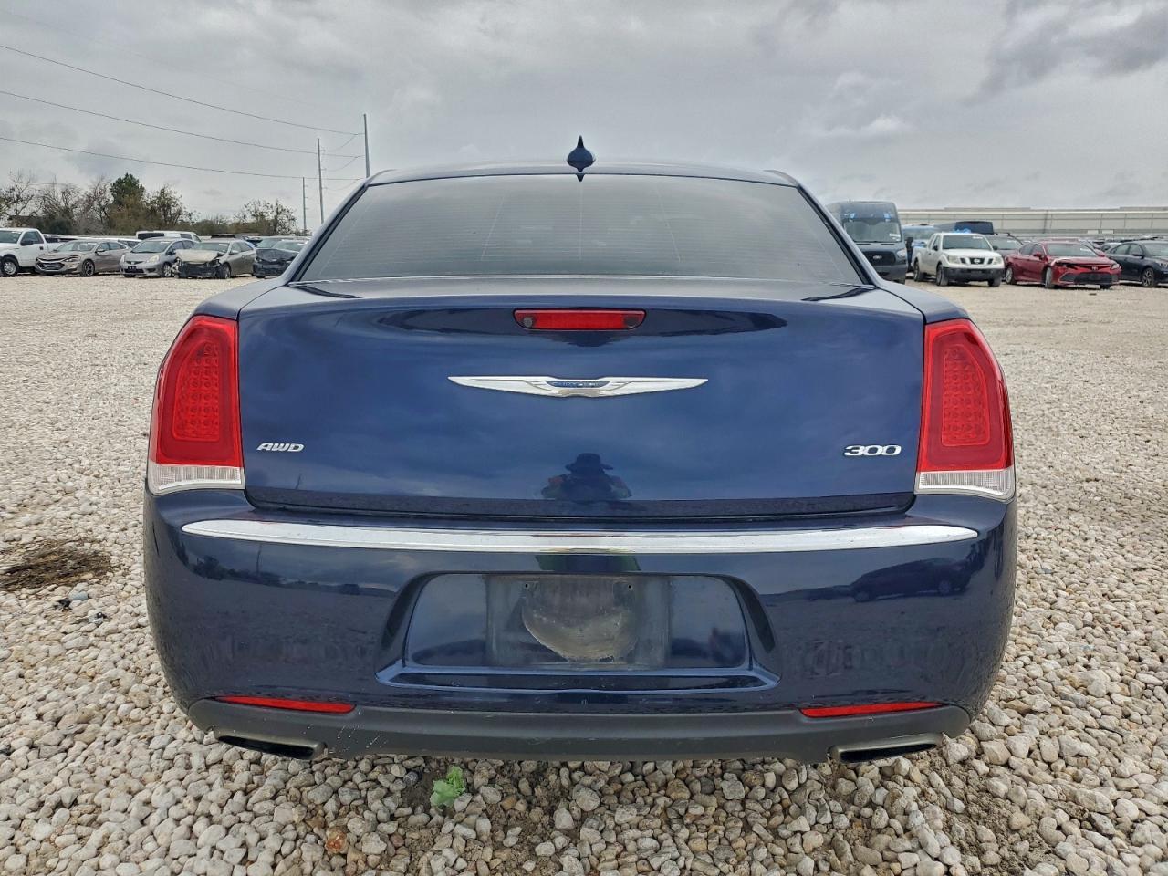2017 CHRYSLER 300