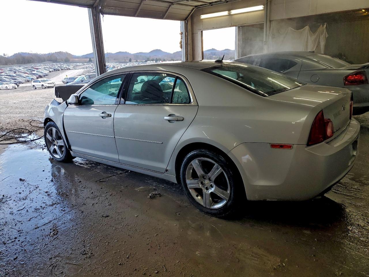 2011 CHEVROLET MALIBU
