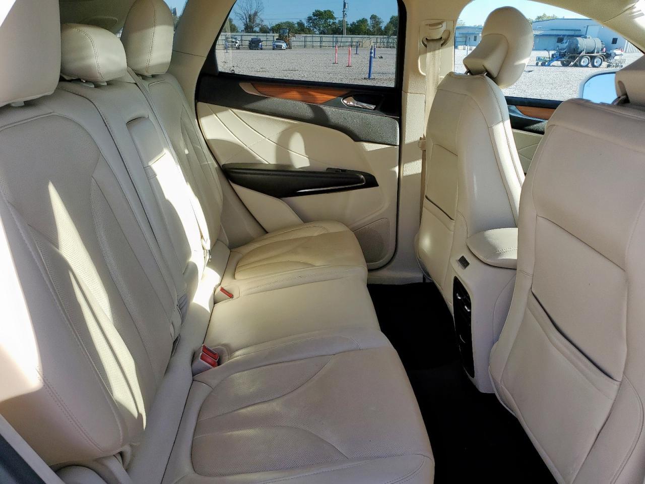 2015 LINCOLN MKC