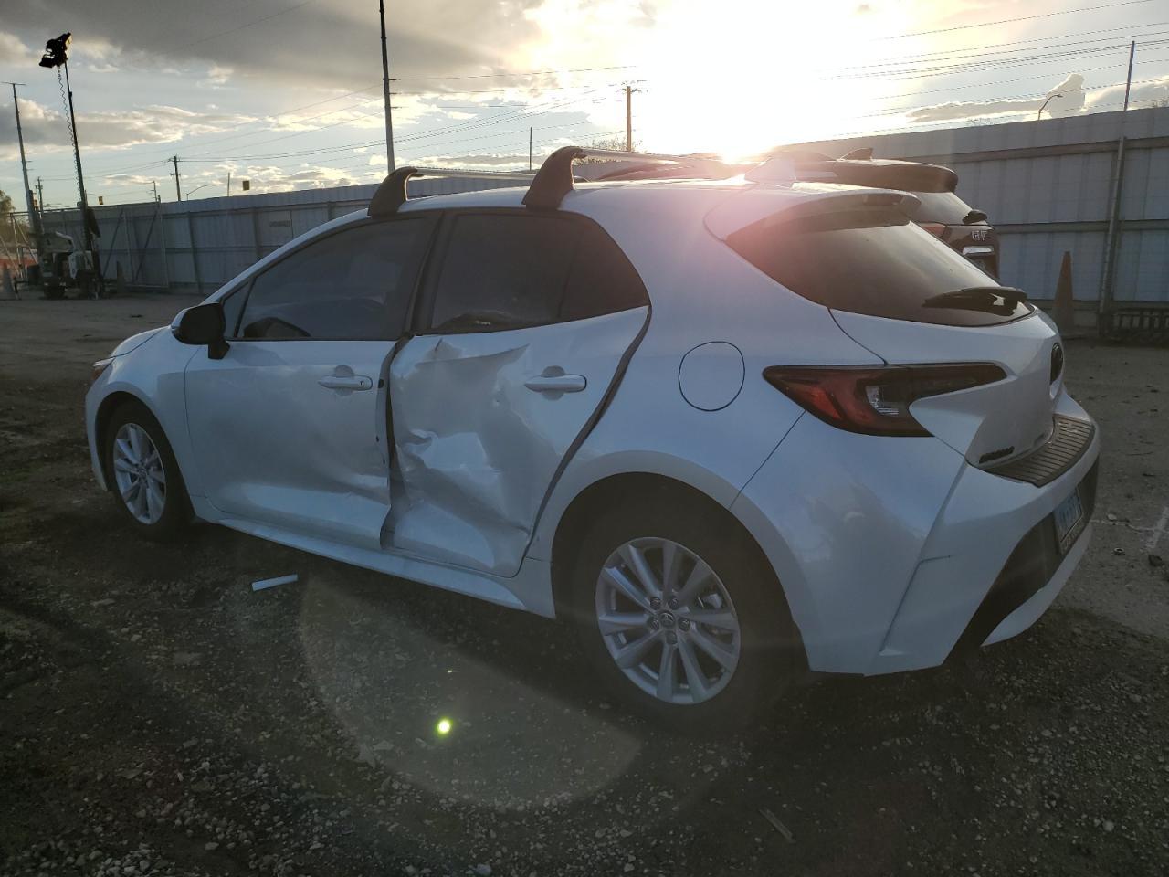 2025 TOYOTA COROLLA
