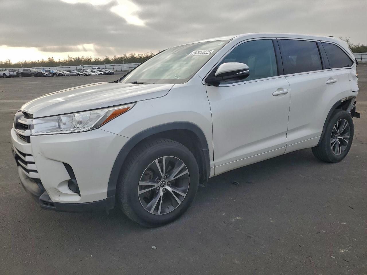2018 TOYOTA HIGHLANDER