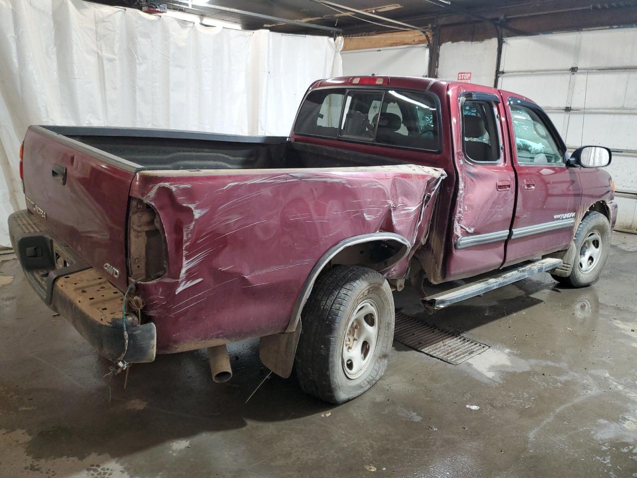 2004 TOYOTA TUNDRA
