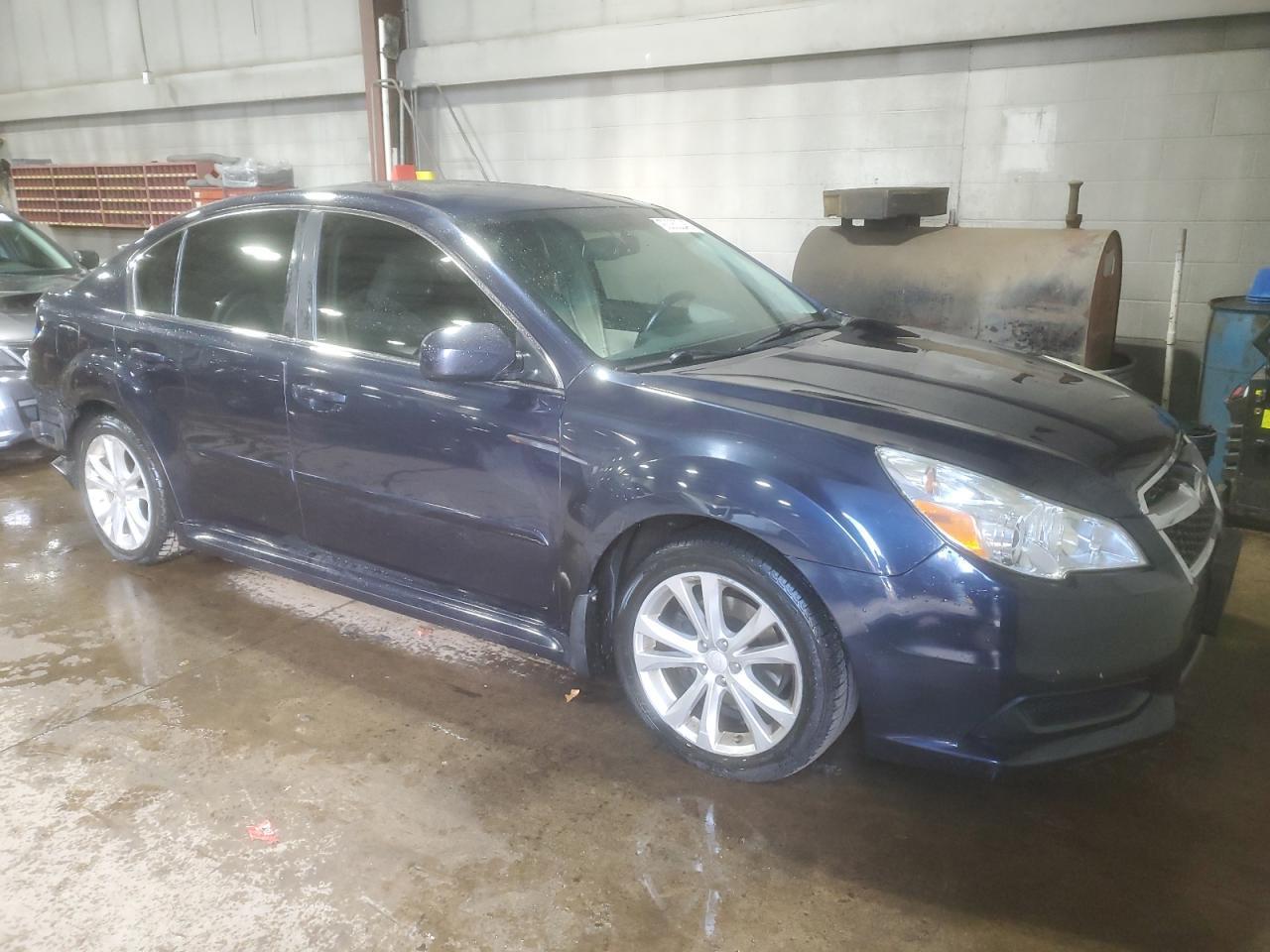 2013 SUBARU Legacy