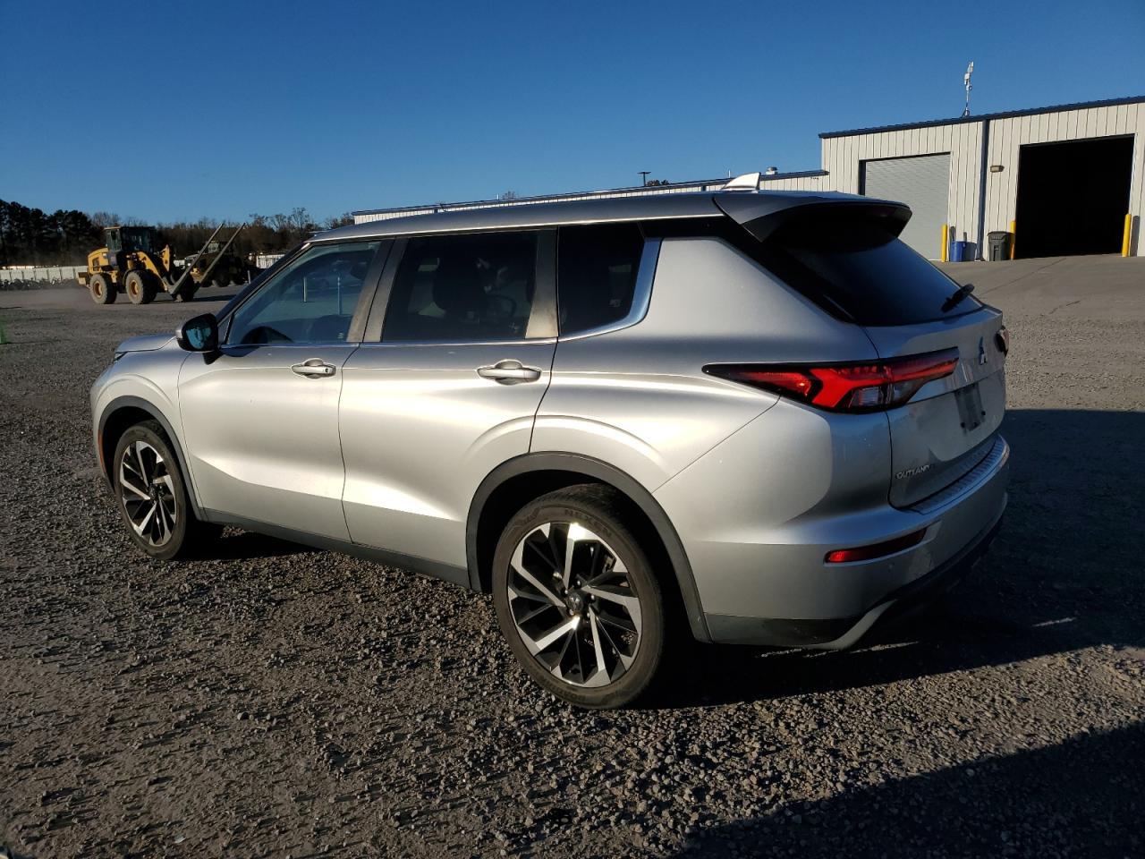 2022 MITSUBISHI outlander