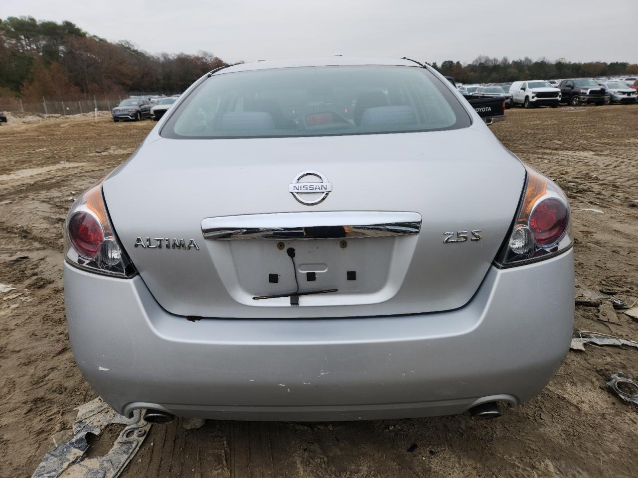 2010 NISSAN ALTIMA