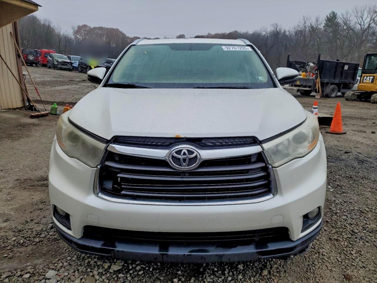 2015 TOYOTA HIGHLANDER