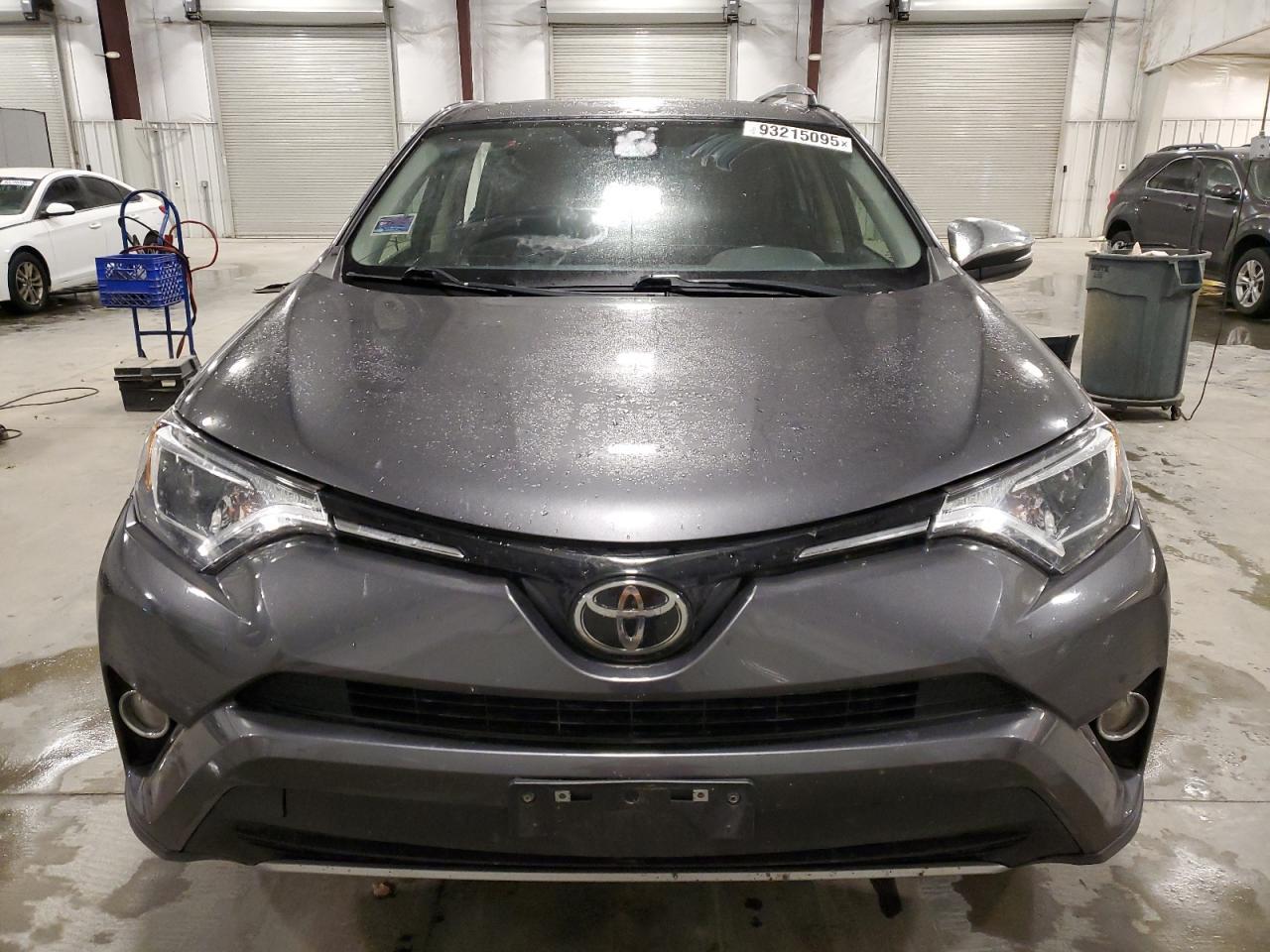 2017 TOYOTA RAV4