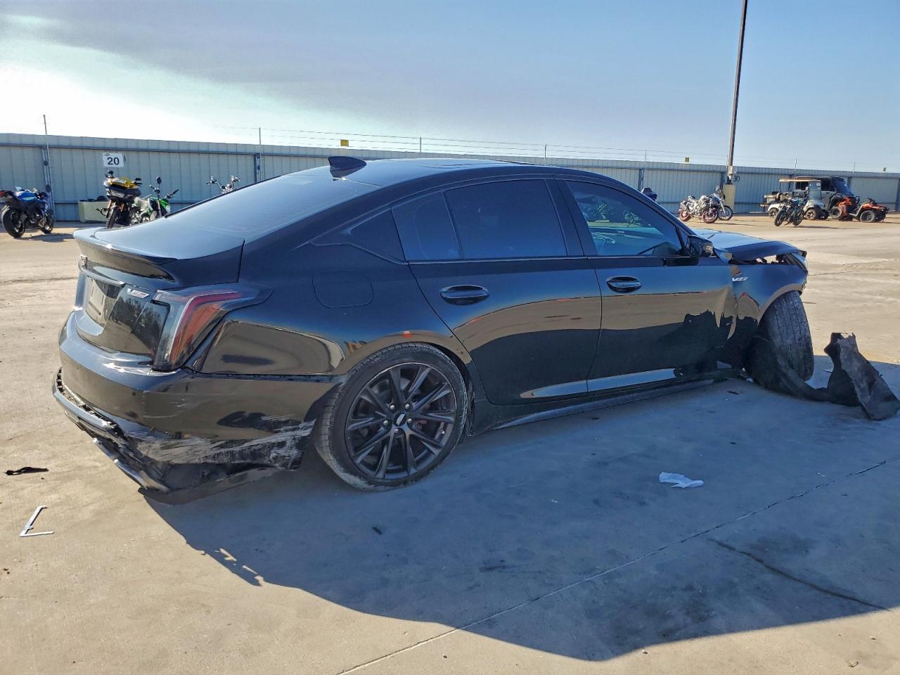 2022 CADILLAC CT5