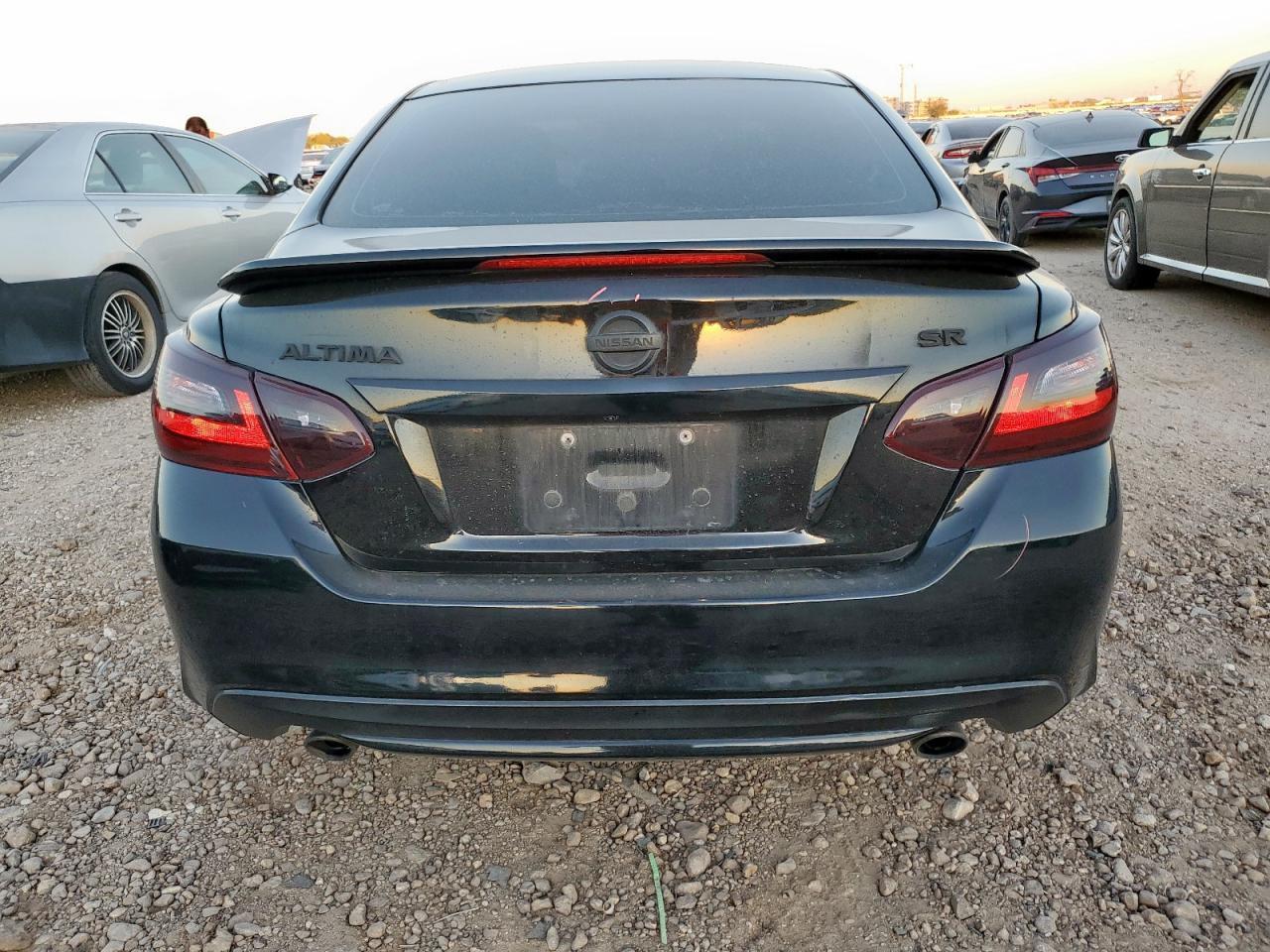2017 NISSAN ALTIMA