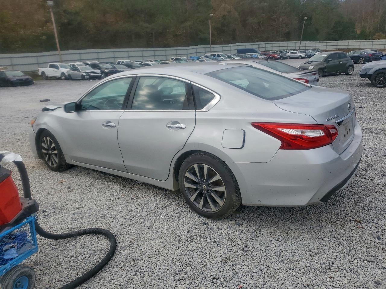 2017 NISSAN ALTIMA