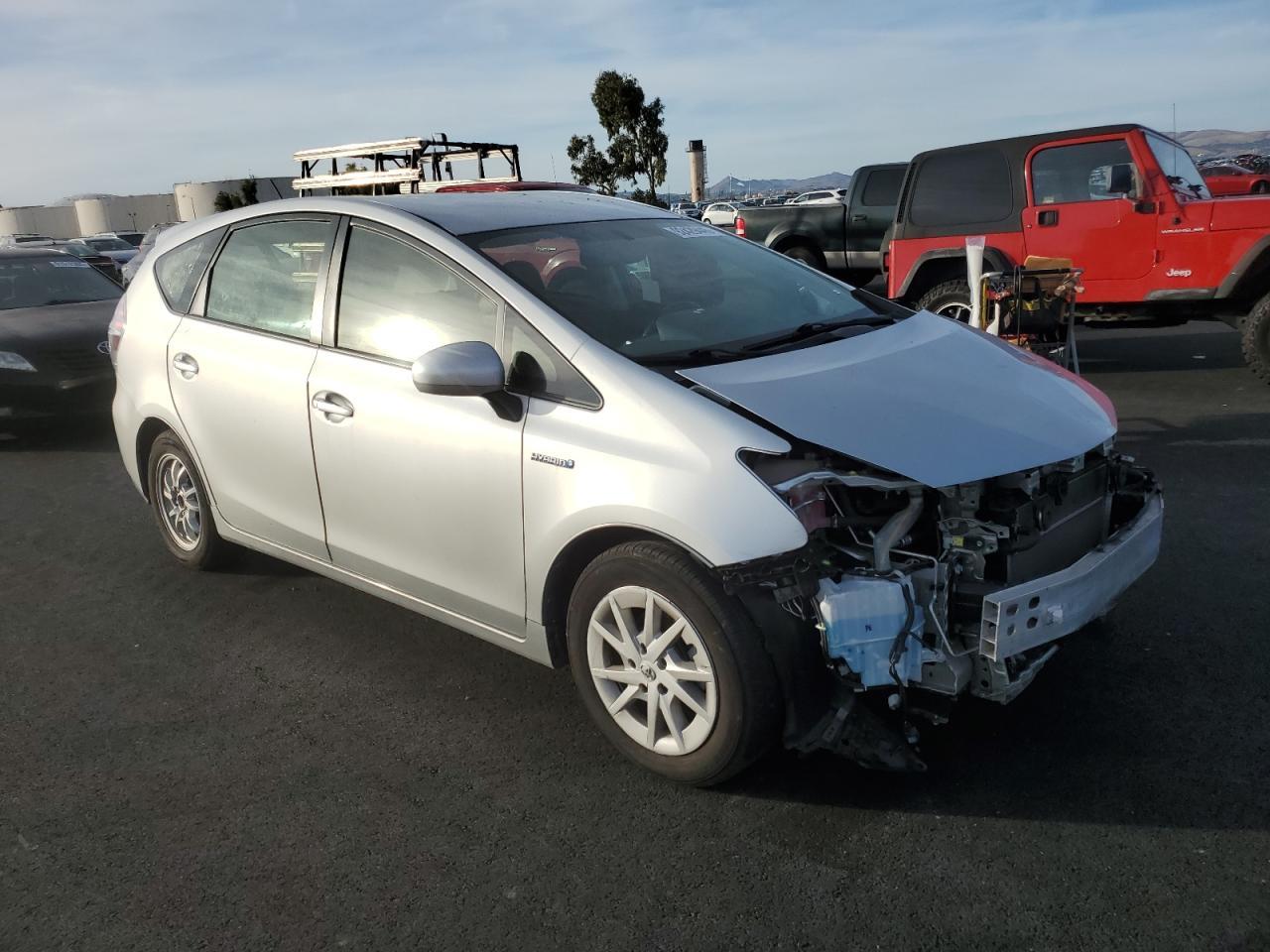 2017 TOYOTA PRIUS V