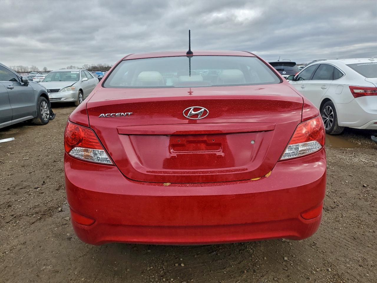 2013 HYUNDAI ACCENT