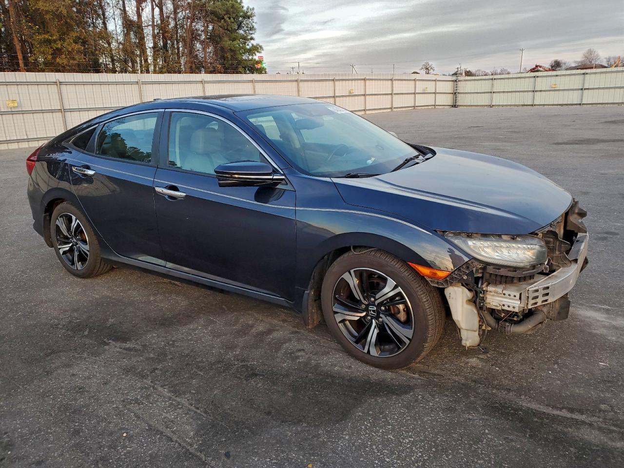 2016 HONDA CIVIC