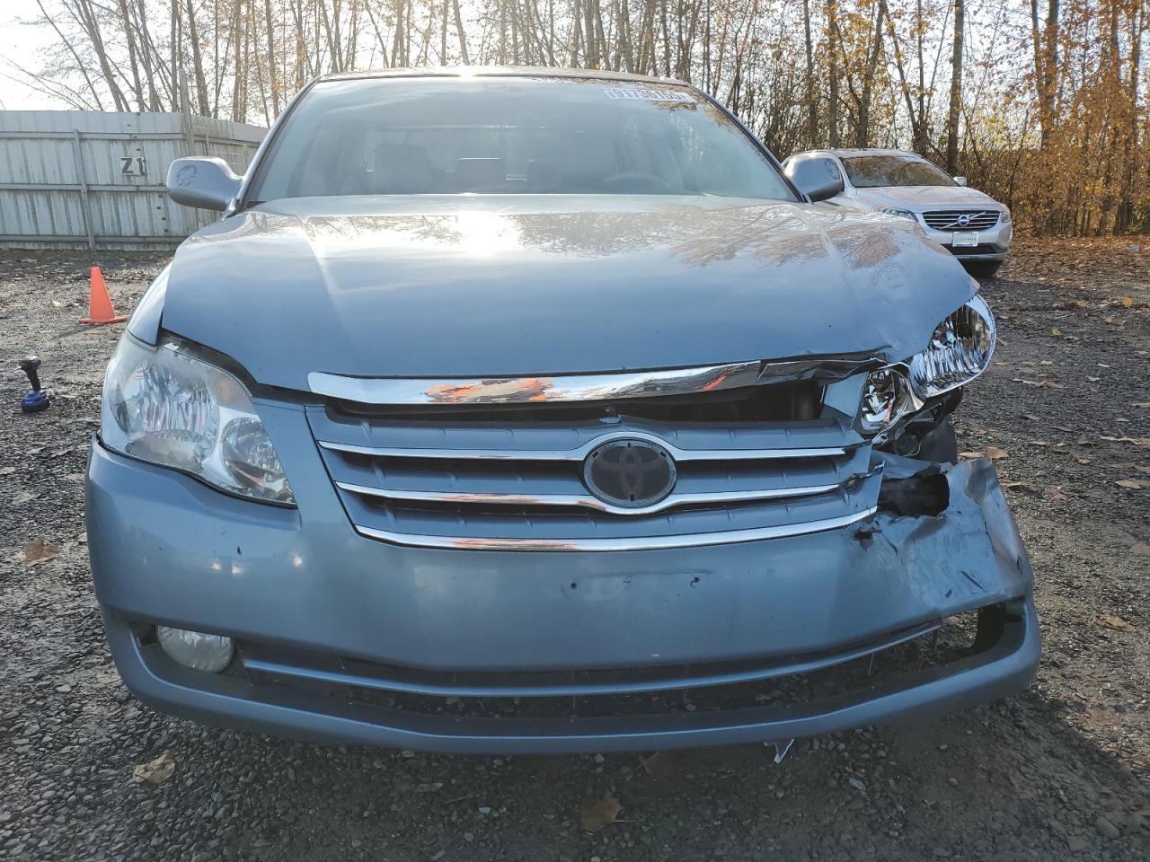 2006 TOYOTA Avalon