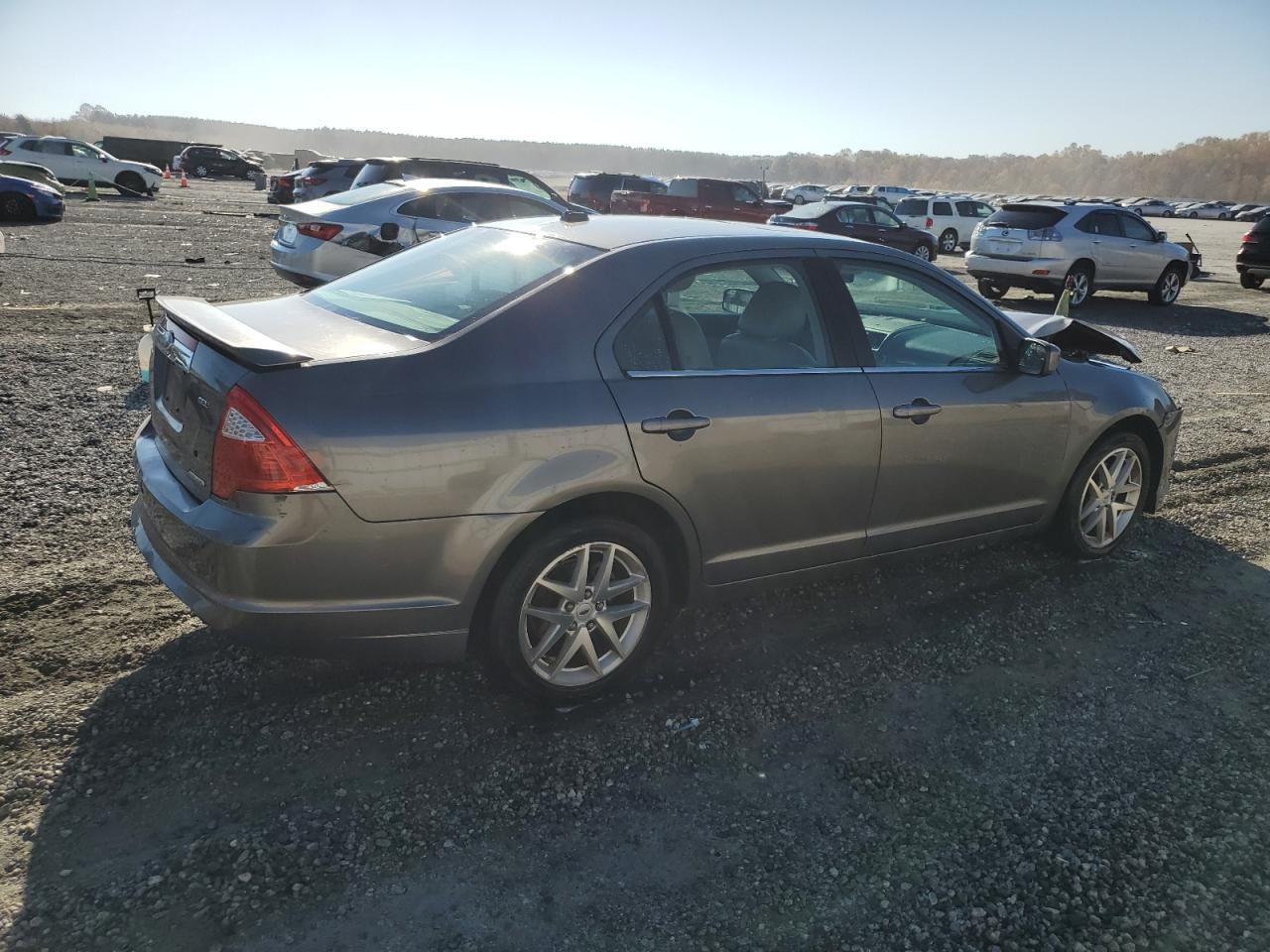 2011 FORD FUSION