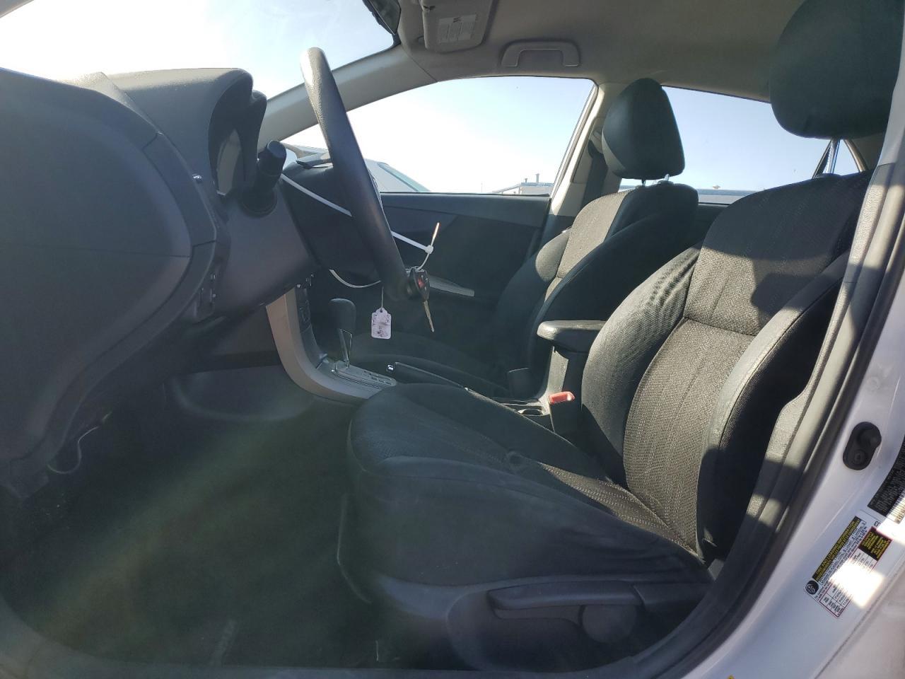 2011 TOYOTA COROLLA