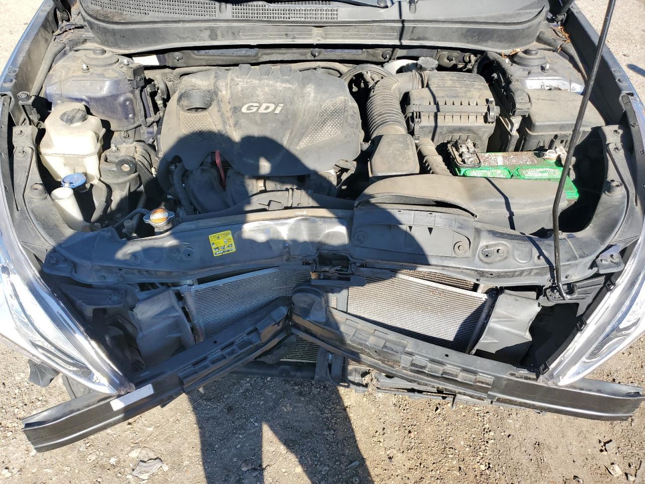 2011 HYUNDAI SONATA