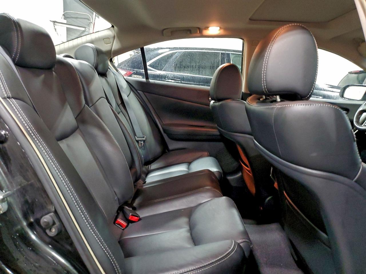 2013 NISSAN Maxima
