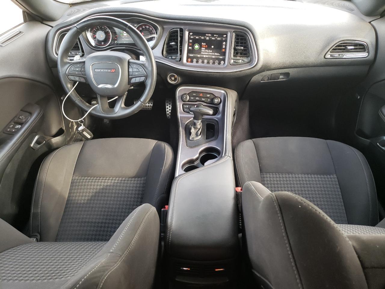 2017 DODGE Challenger