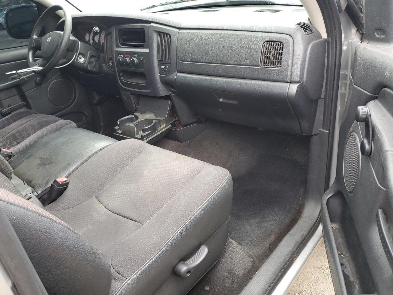 2004 DODGE RAM 1500