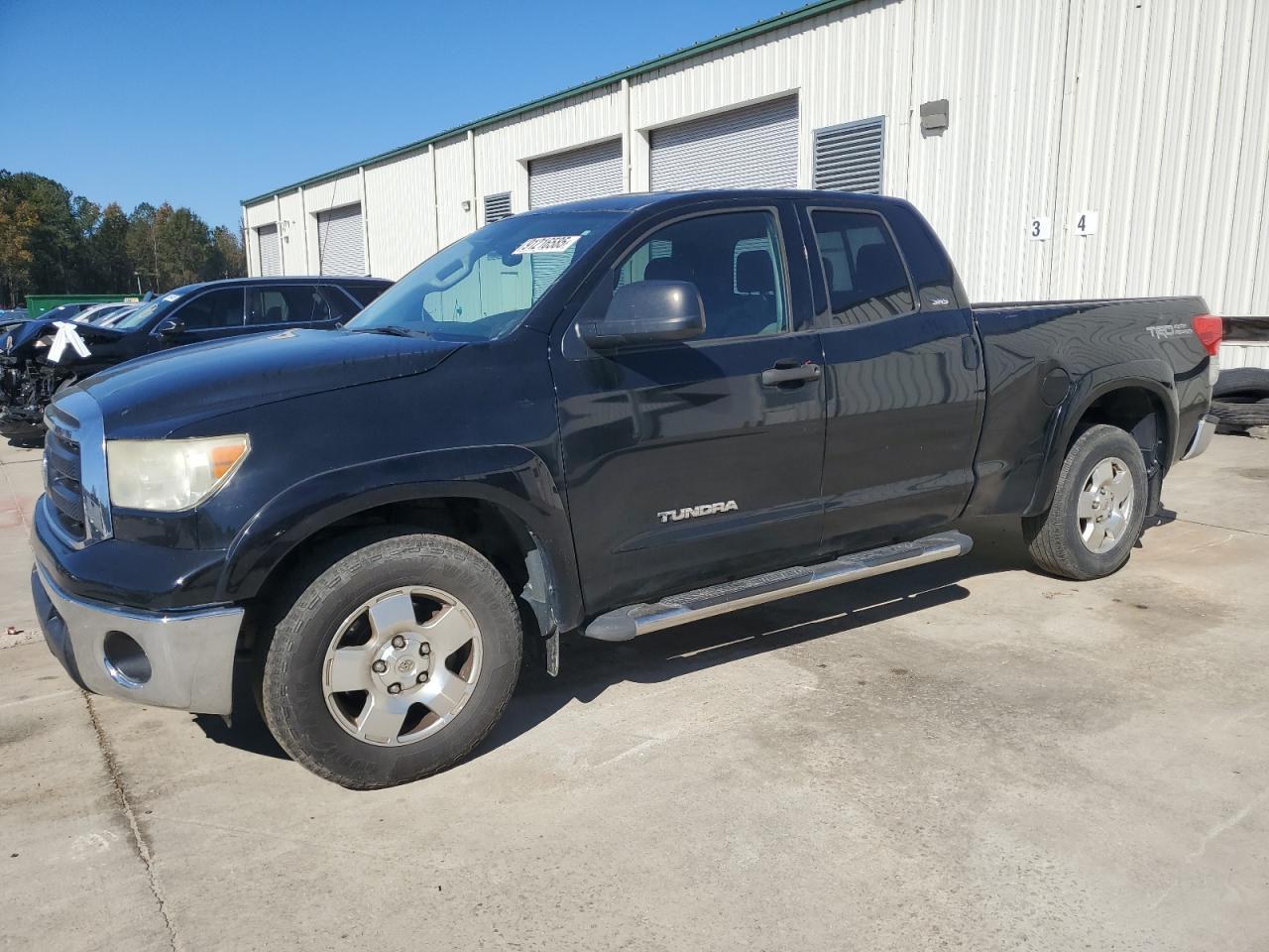 2012 TOYOTA TUNDRA