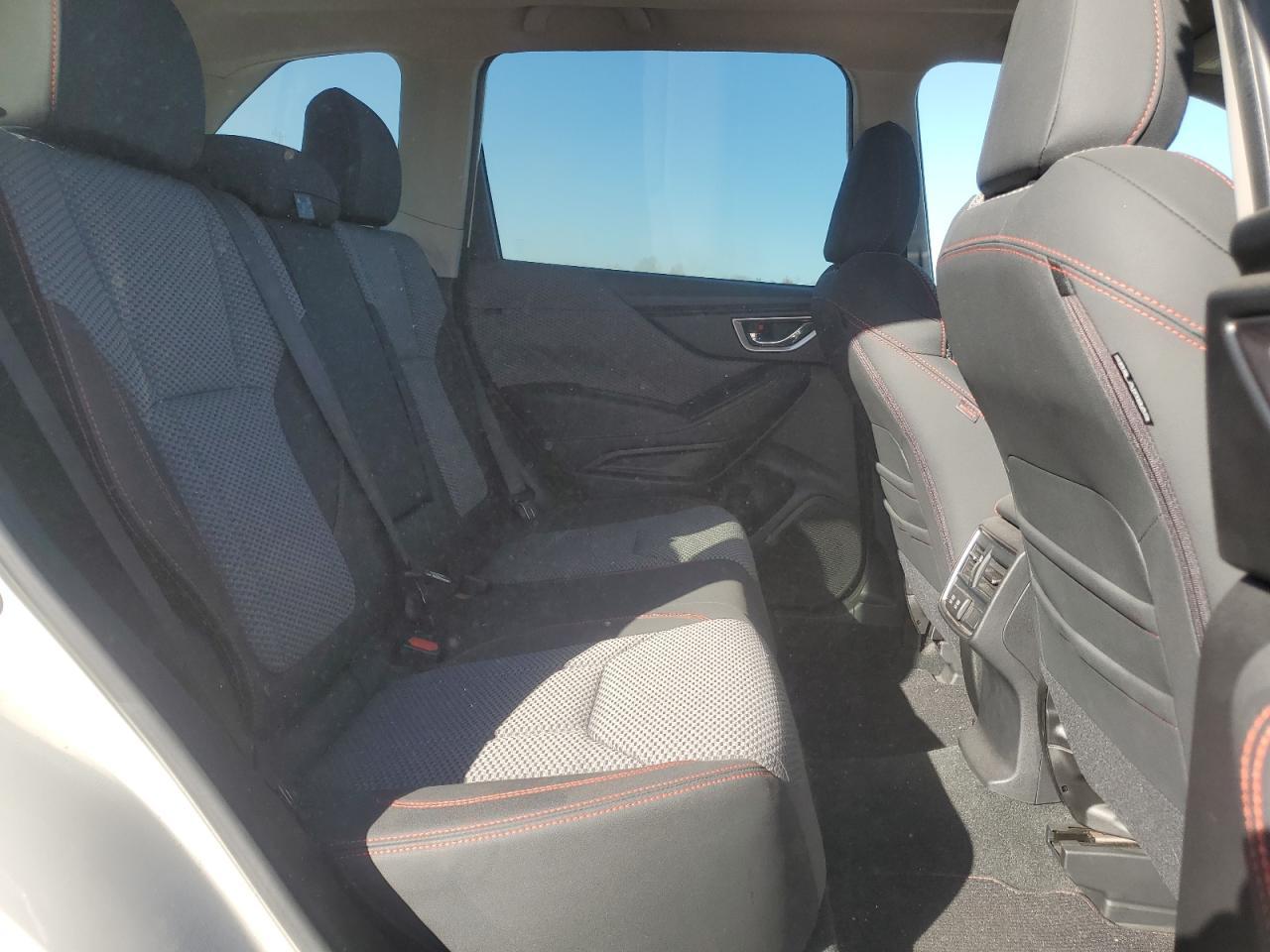 2021 SUBARU FORESTER