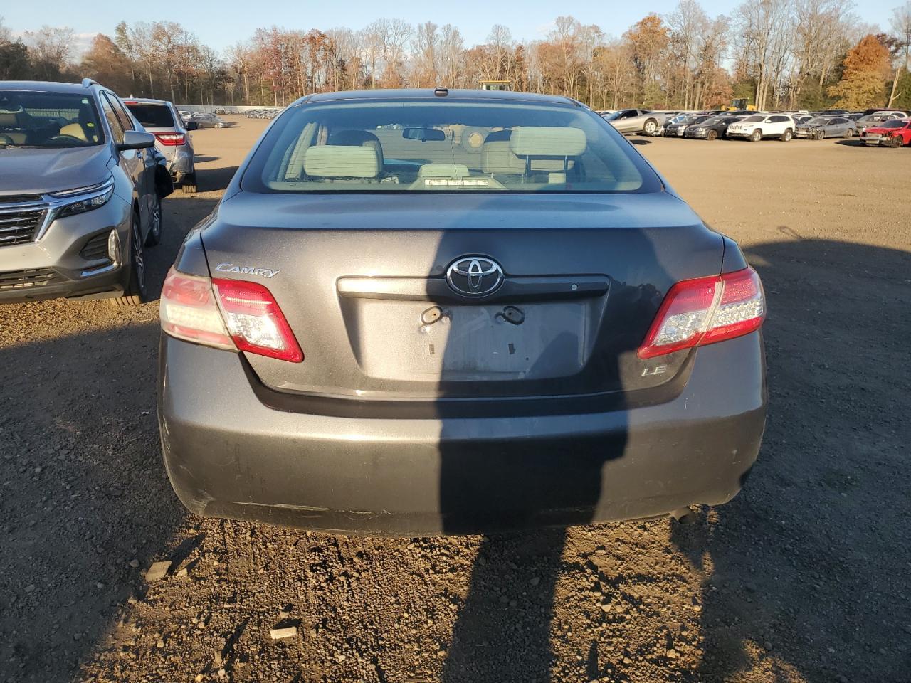 2011 TOYOTA CAMRY