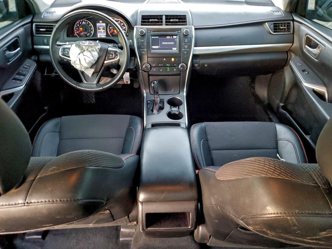 2017 TOYOTA CAMRY