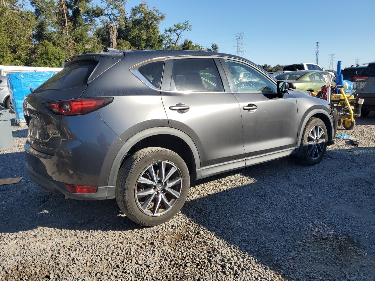 2017 MAZDA CX-5