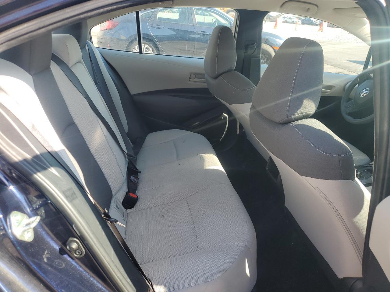 2022 TOYOTA COROLLA