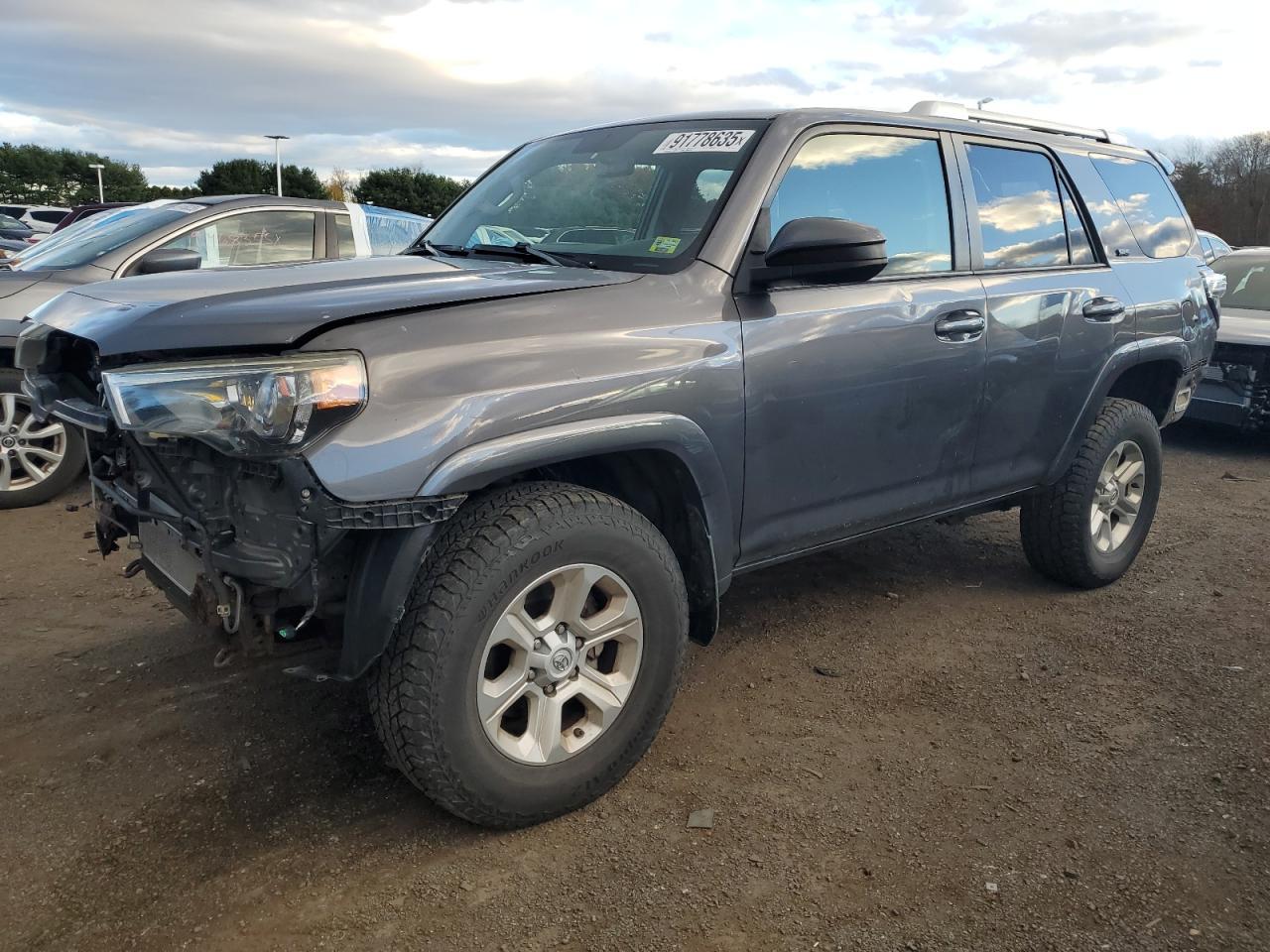 2014 TOYOTA 4Runner