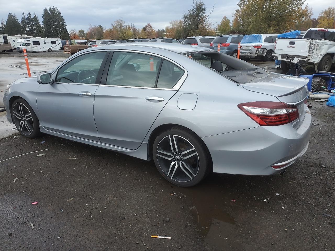 2016 HONDA ACCORD