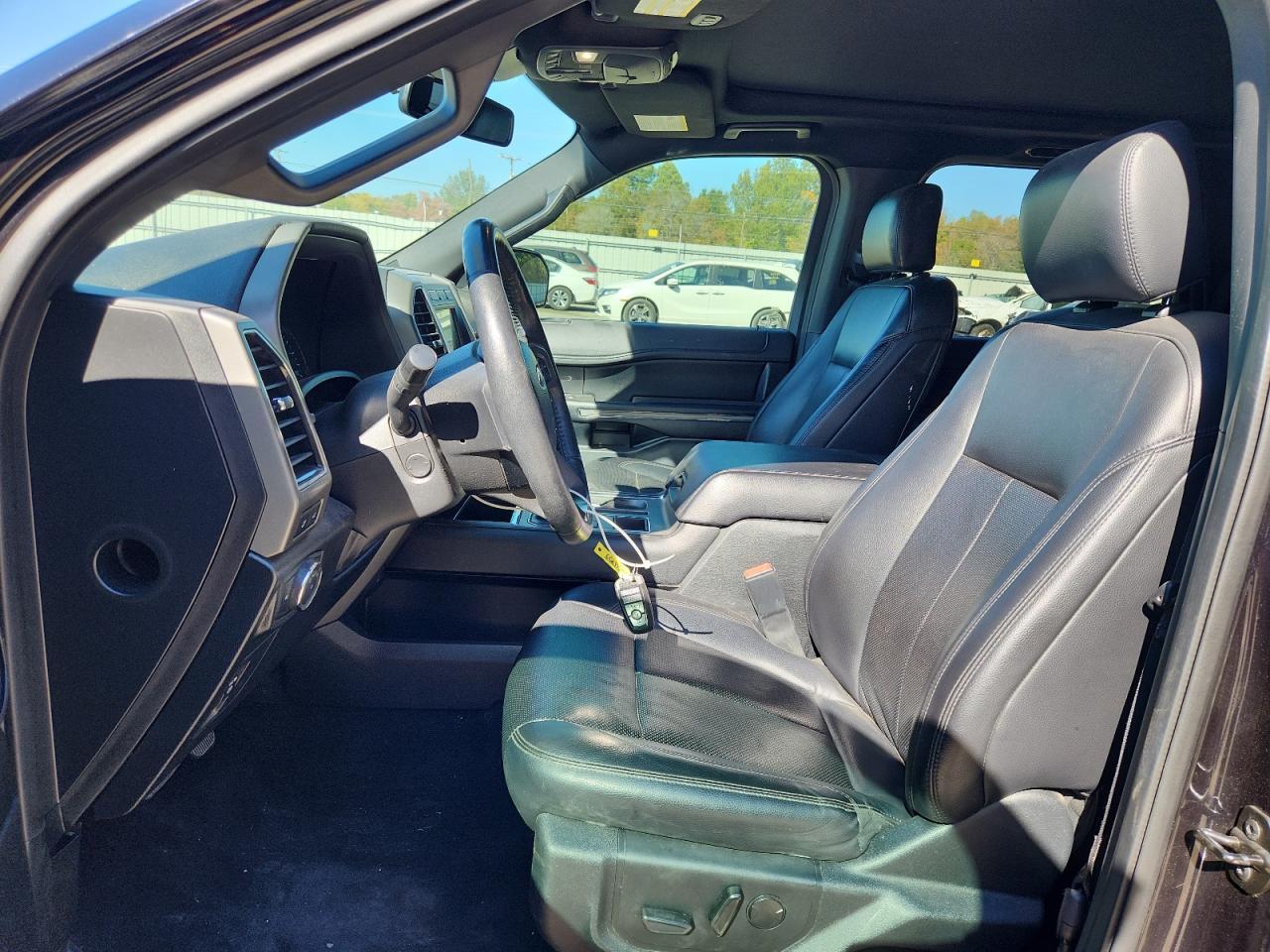 2020 FORD Expedition
