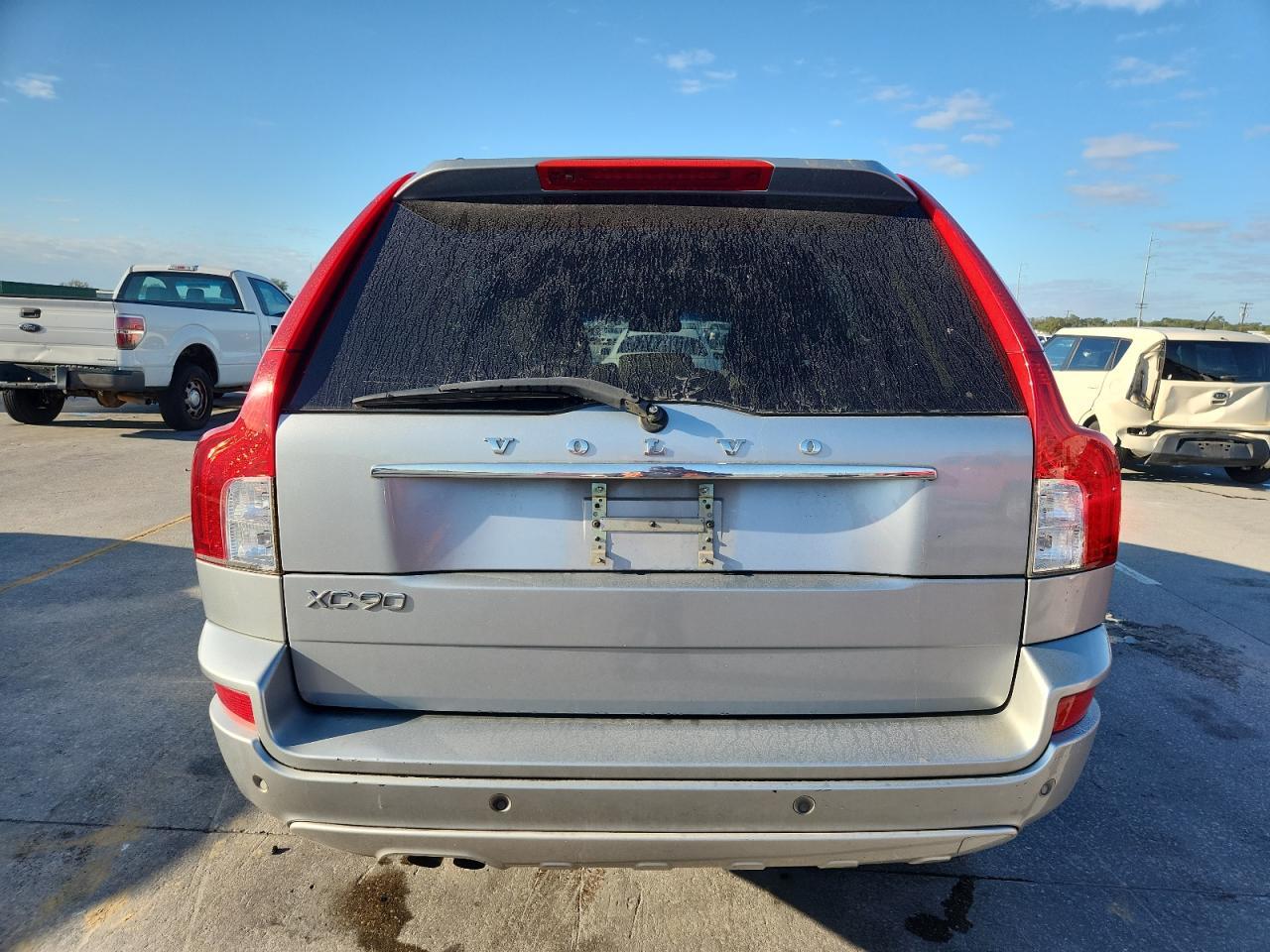 2013 VOLVO XC90
