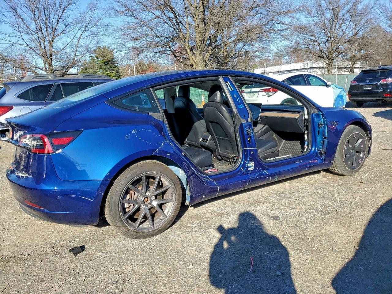 2021 TESLA MODEL 3