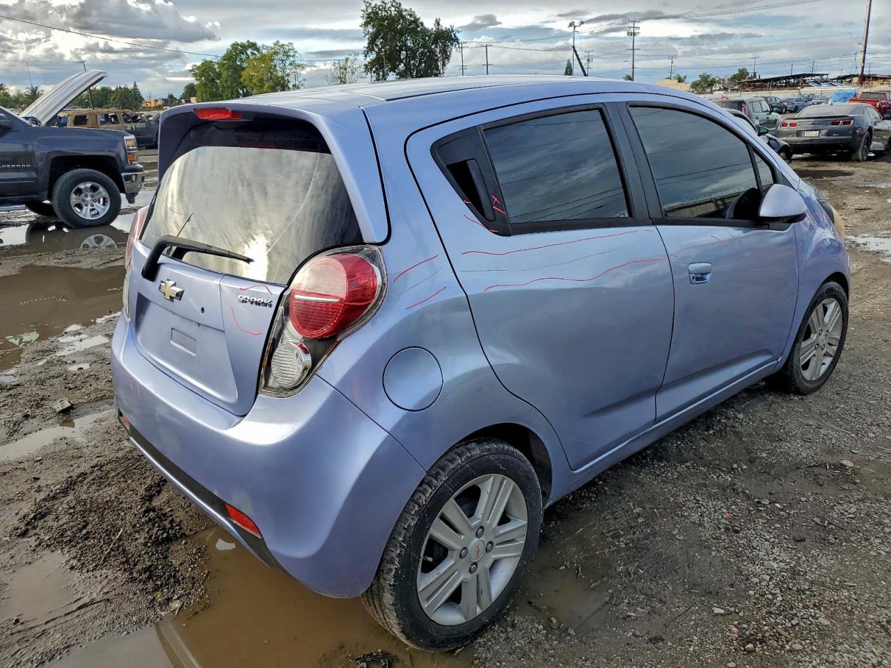 2014 CHEVROLET Spark