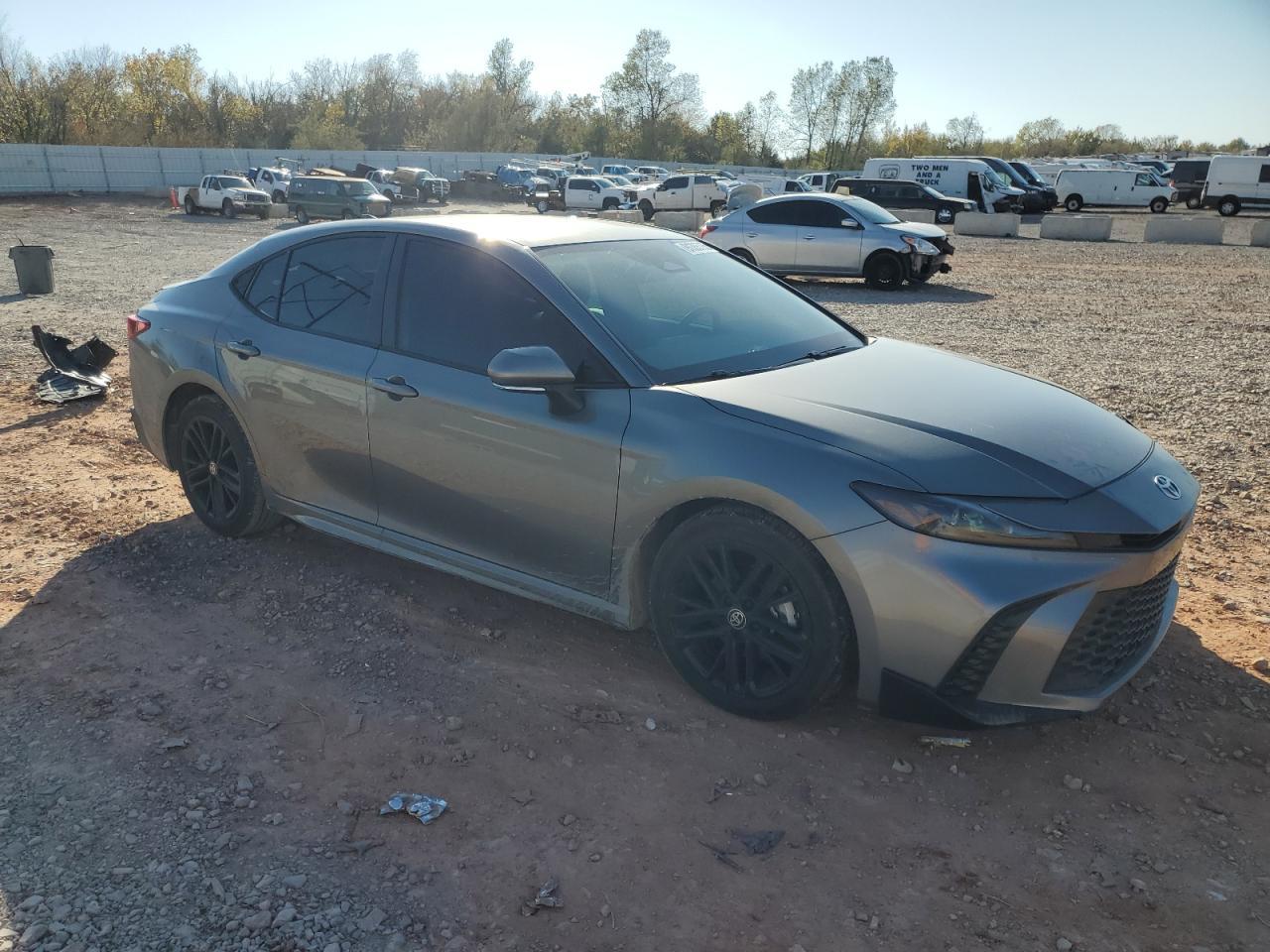2025 TOYOTA CAMRY