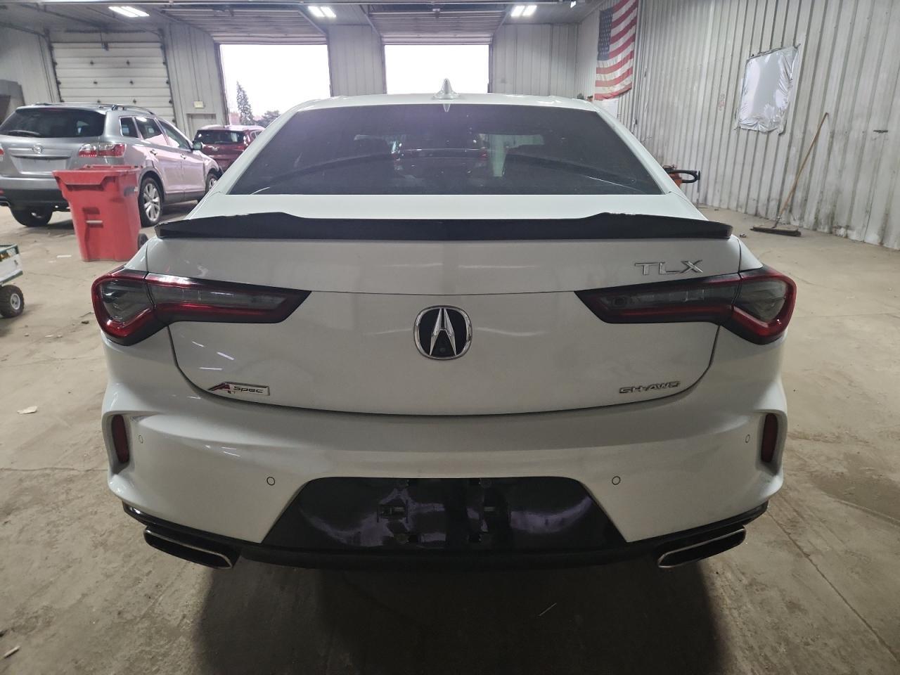 2022 ACURA TLX