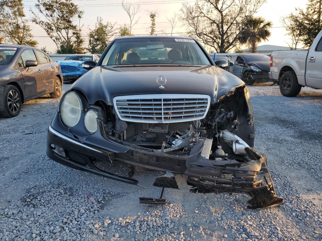 2003 MERCEDES-BENZ E-Class