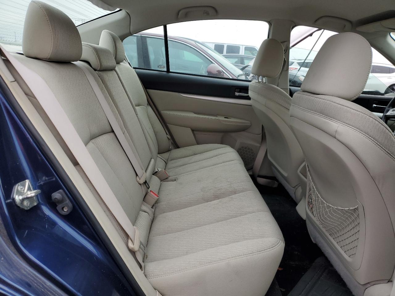 2010 SUBARU Legacy