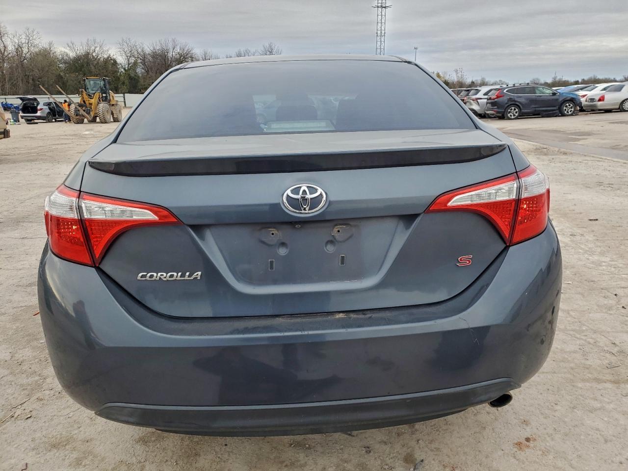 2015 TOYOTA COROLLA