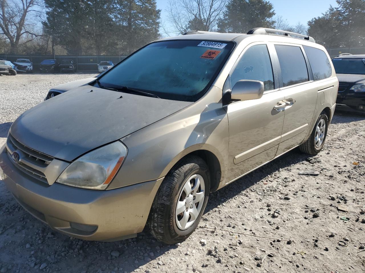 2008 KIA SEDONA