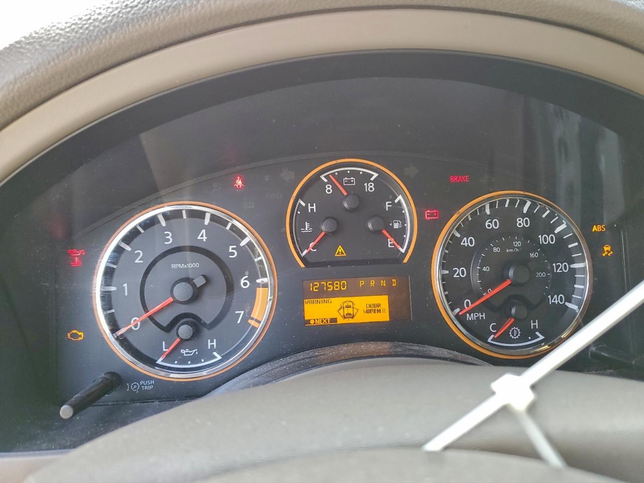 2015 NISSAN Armada
